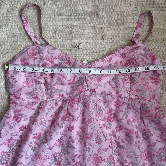 HOLLISTER Babydoll Top NWT Pink Floral Chiffon Womens Large - Picture 11 of 11